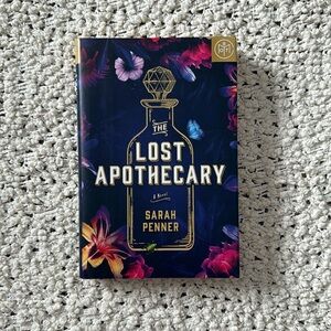 🔮 The Lost Apothecary by Sarah Penner Hardcover BOTM 🔮